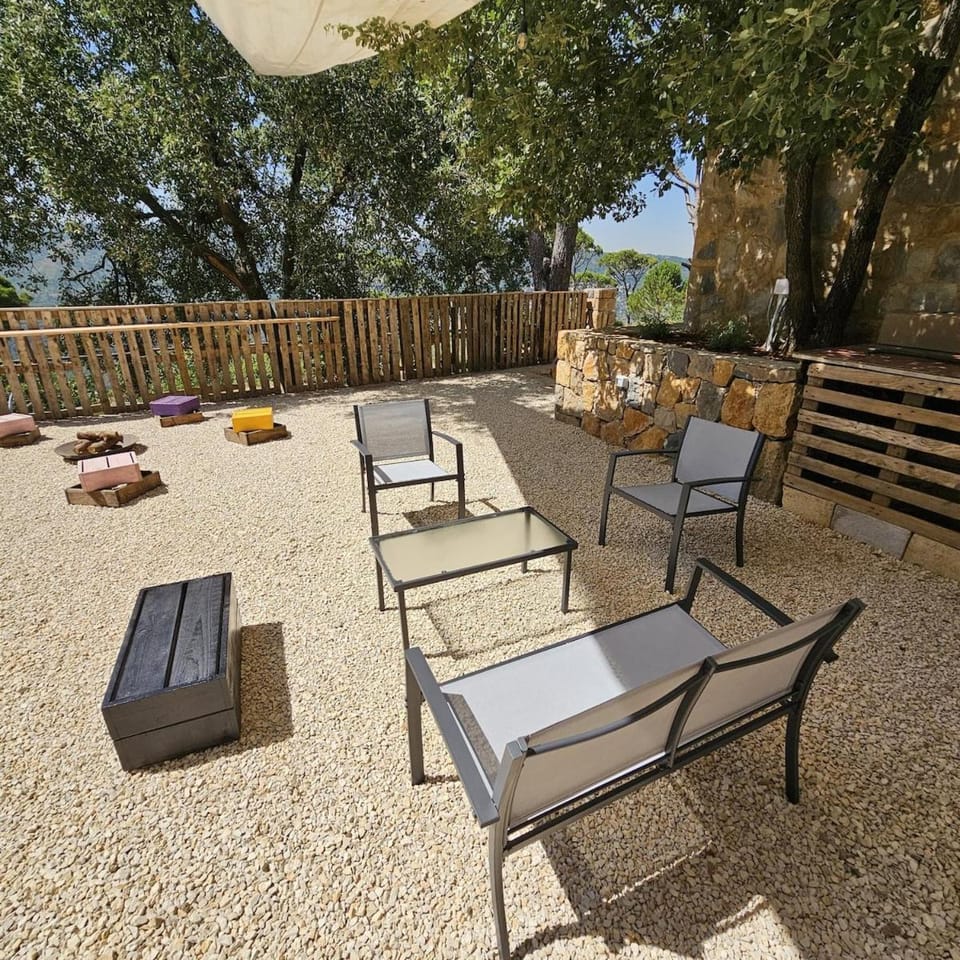 MiCastel Chalet in Africa