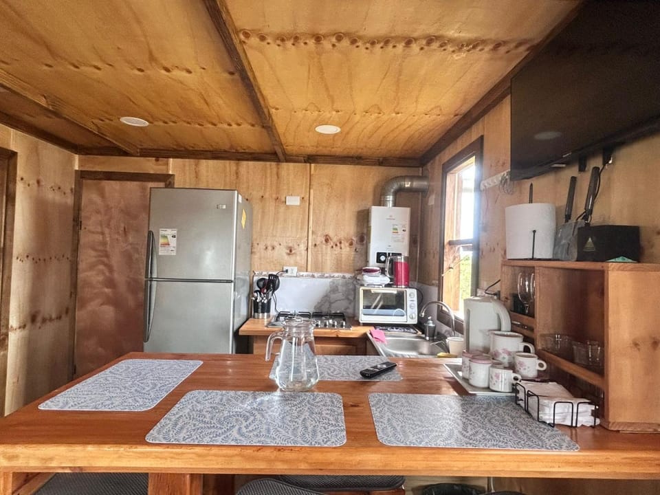 Communal lounge/ TV room, kitchen
