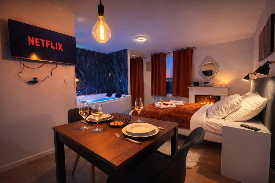 l'Escale Royale Apartment in Île-de-France