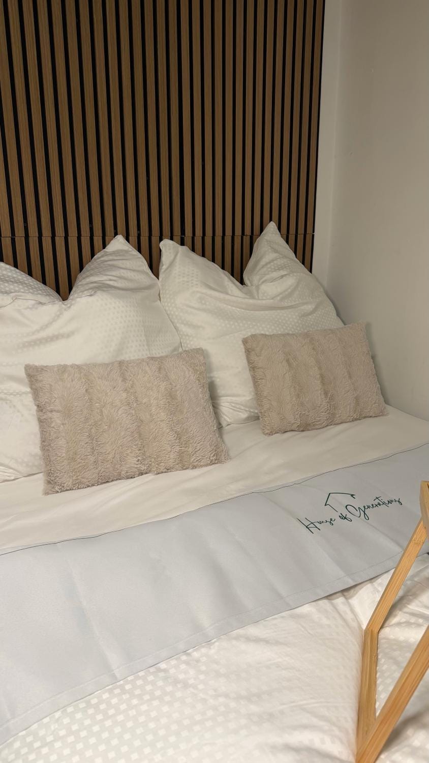 Zentrale Gästezimmer am Marienplatz- Paris Vacation rental in Stuttgart