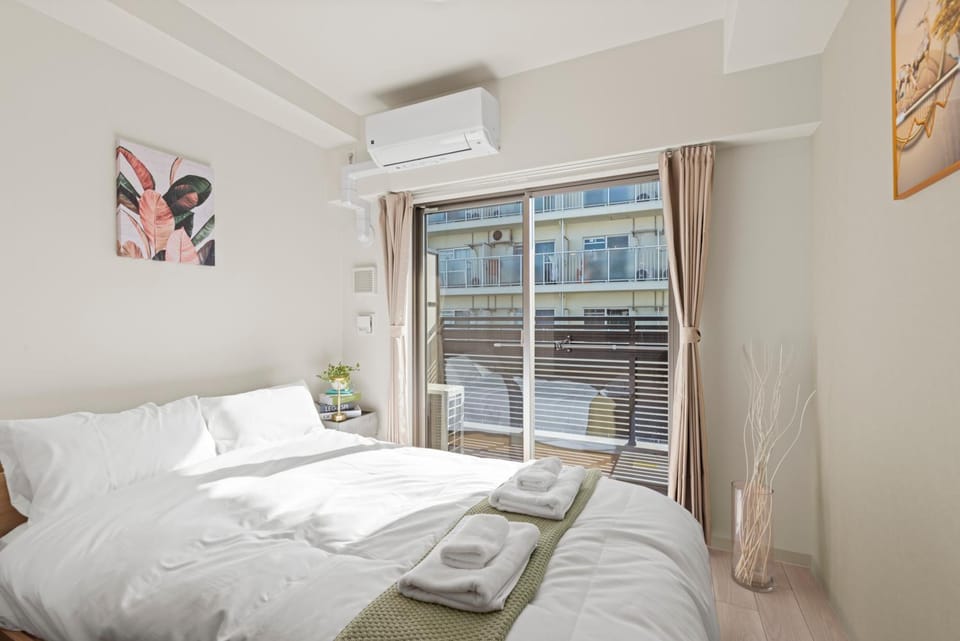 JY Suites Tsutenkaku Brand New Spacious Apartment - Opened March 2026 Apartment hotel in Osaka