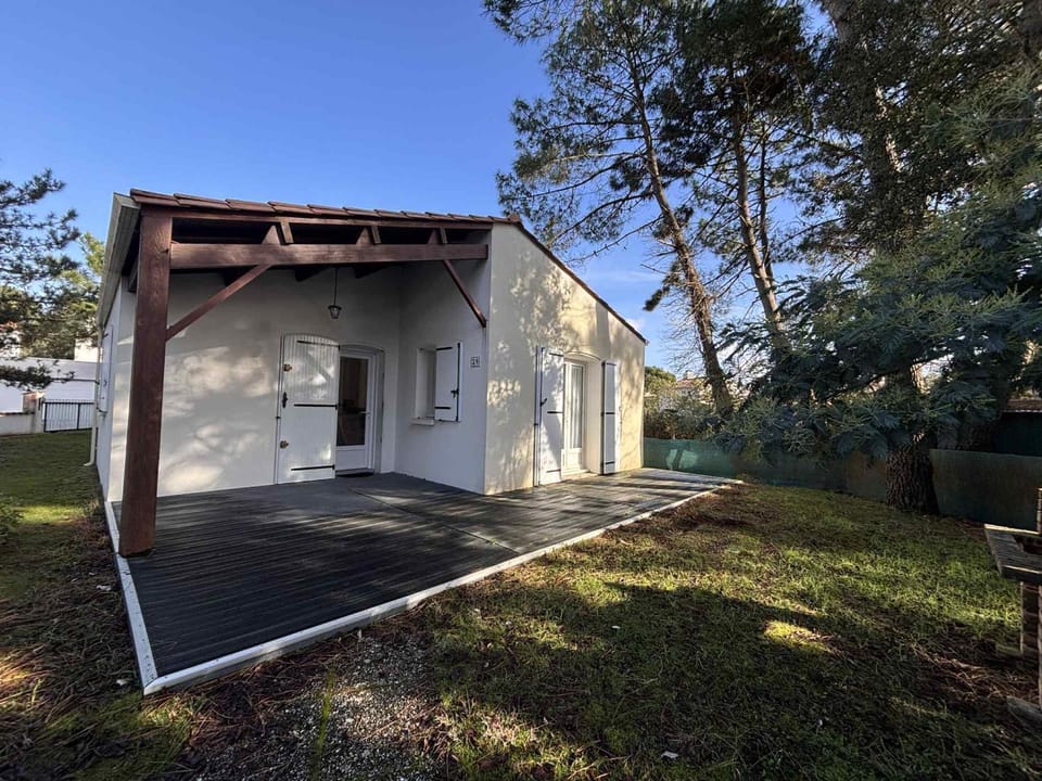 Maison 6 pers à 250m de la plage avec animaux admis! - FR-1-194-448 House in La Tranche-sur-Mer