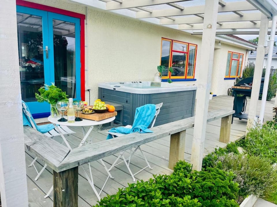 Garden, Hot Tub, Balcony/Terrace, Seating area, Dining area