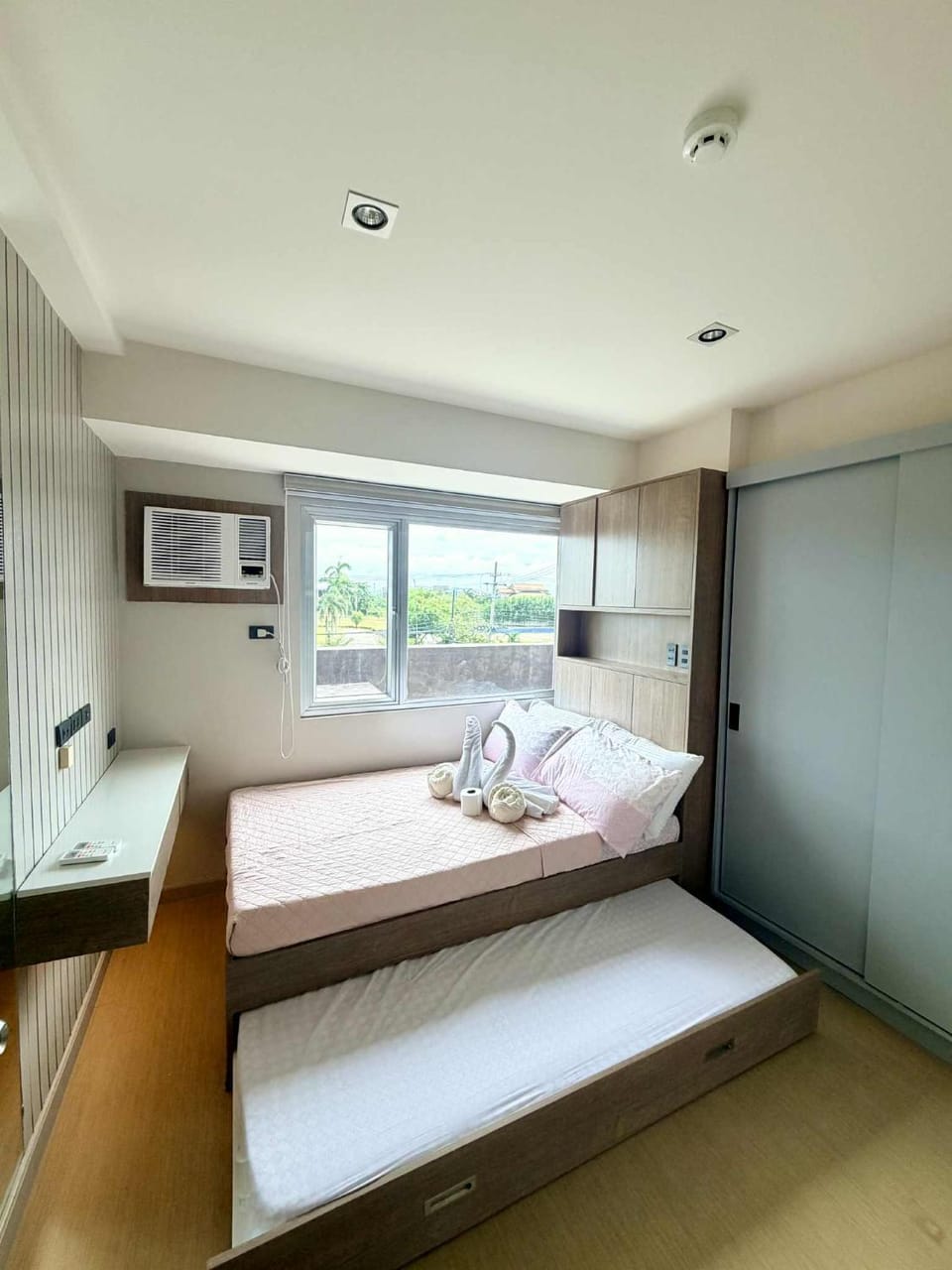 1 Bedroom Unit Avida Towers Atria by PHI Rentals Apartment hotel in Iloilo City