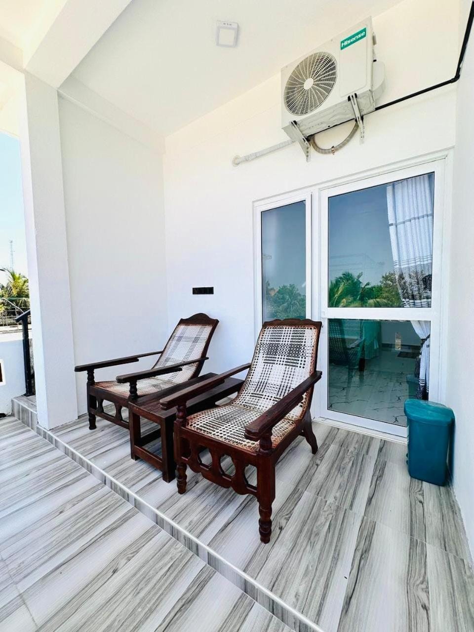 Seating area