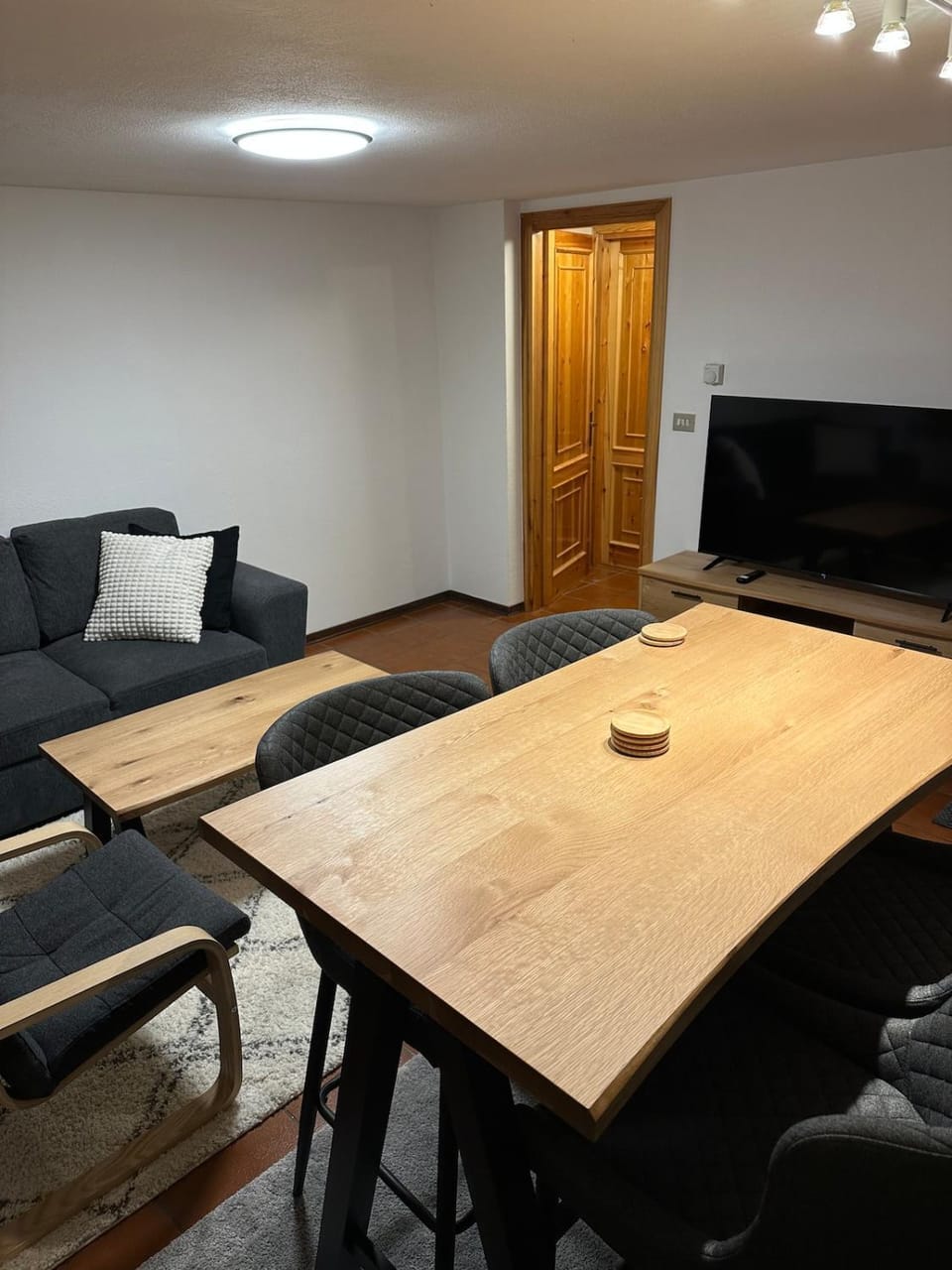 Living room, Dining area
