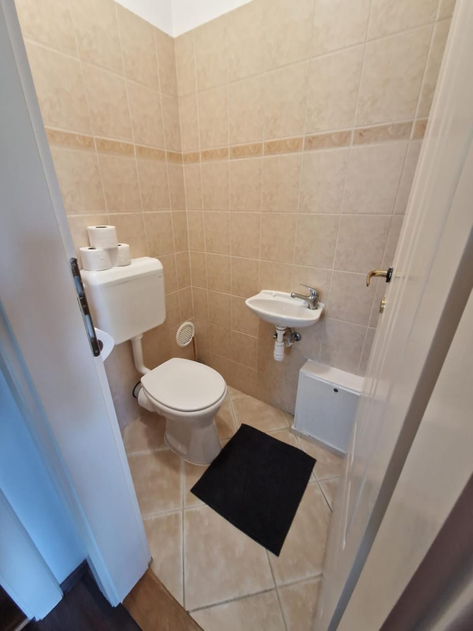 Krisi 2 apartman Apartment in Hungary