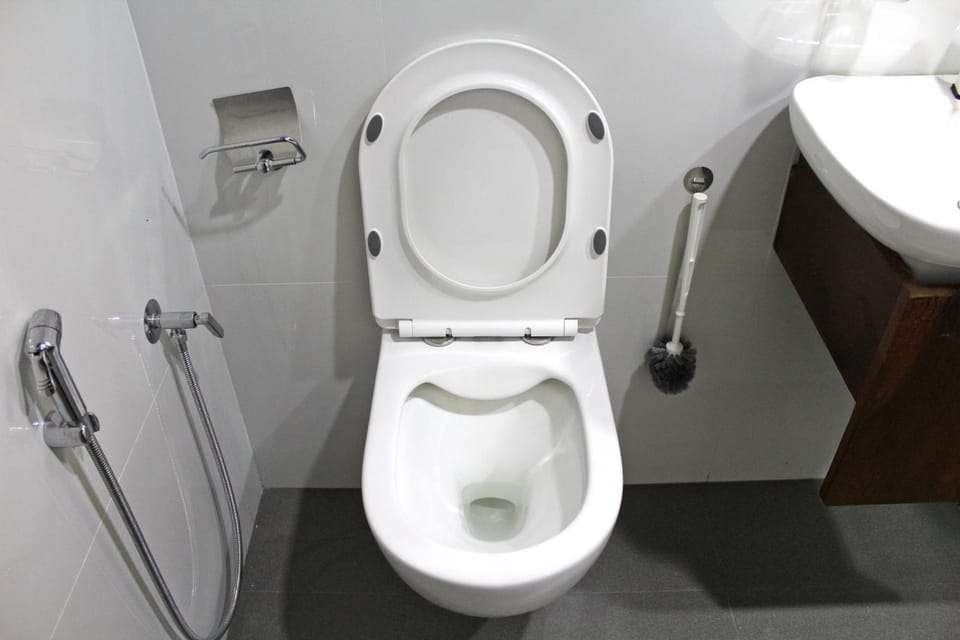 Shower, Toilet, Bathroom