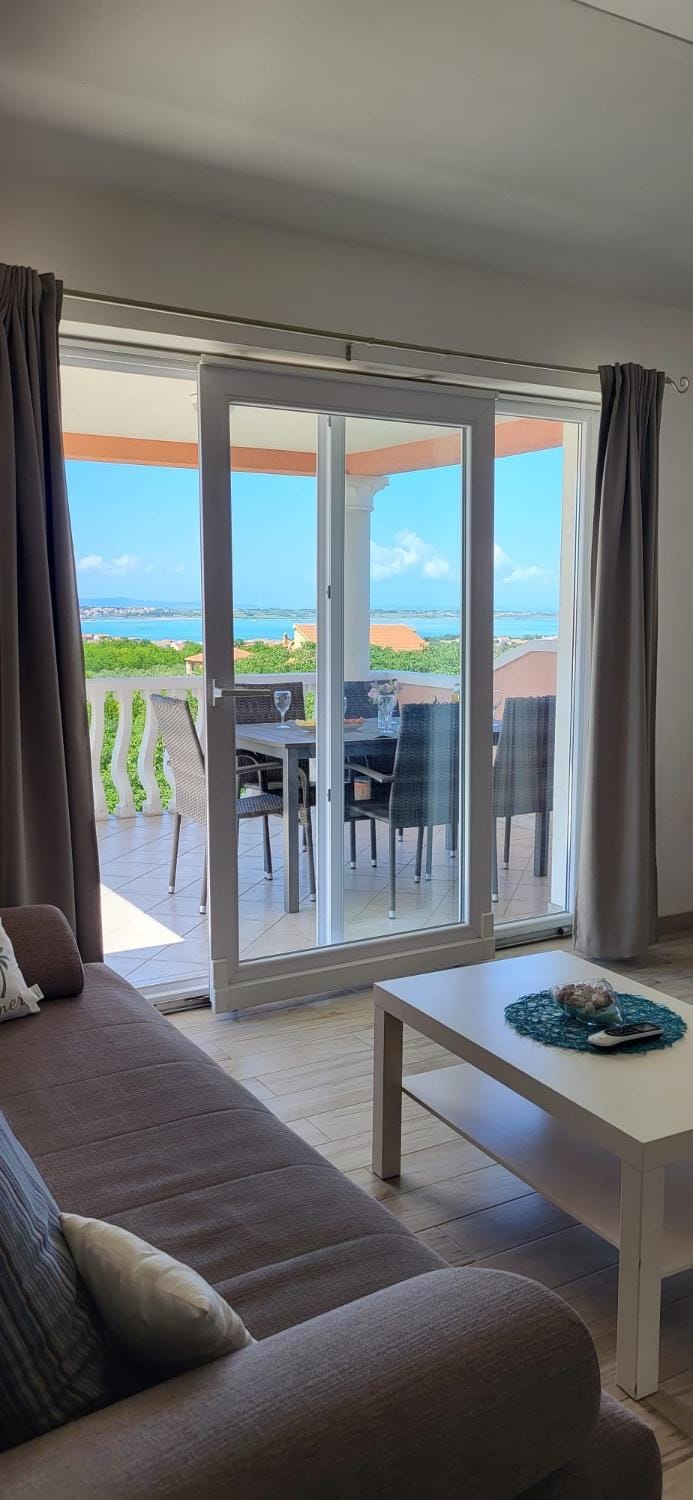 View (from property/room), Balcony/Terrace, Balcony/Terrace, Living room, Sea view