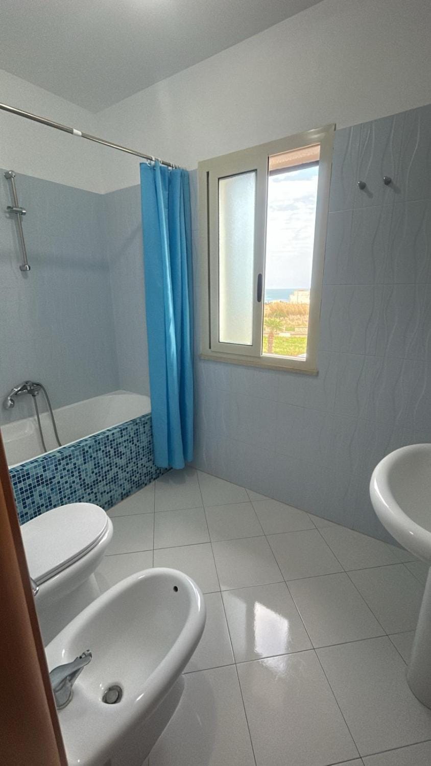 Mezzaluna Apartment in Portopalo di Capo Passero