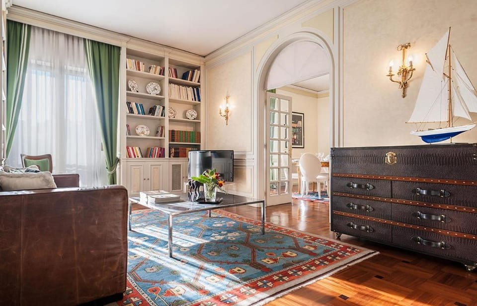 Domus Centro Milano Apartment in Milan