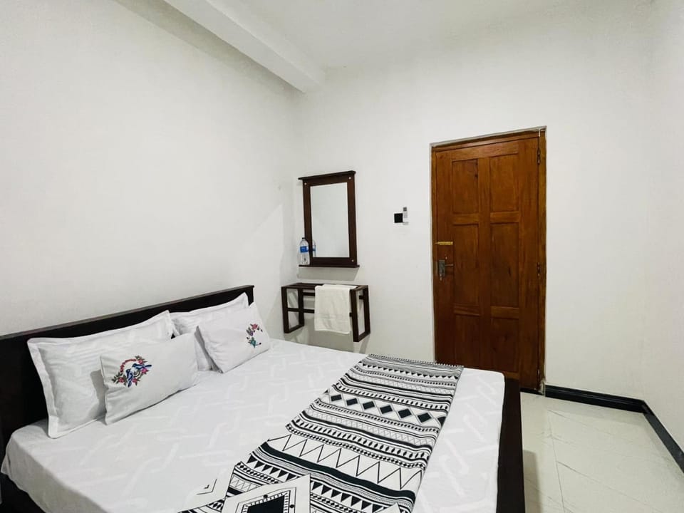 Kumara Guest House Dambulla Bed and Breakfast in Dambulla