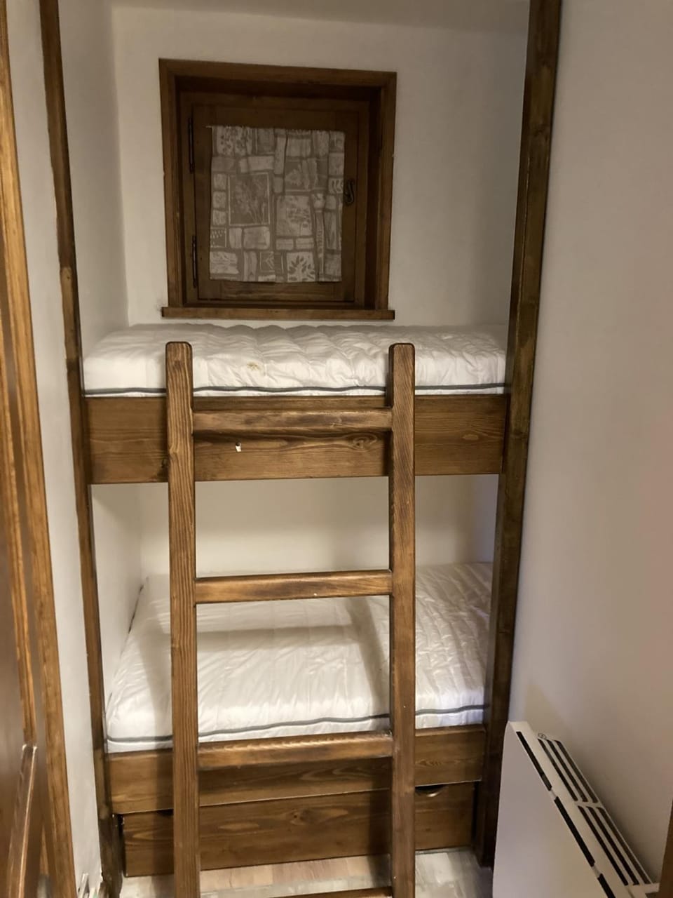 bunk bed
