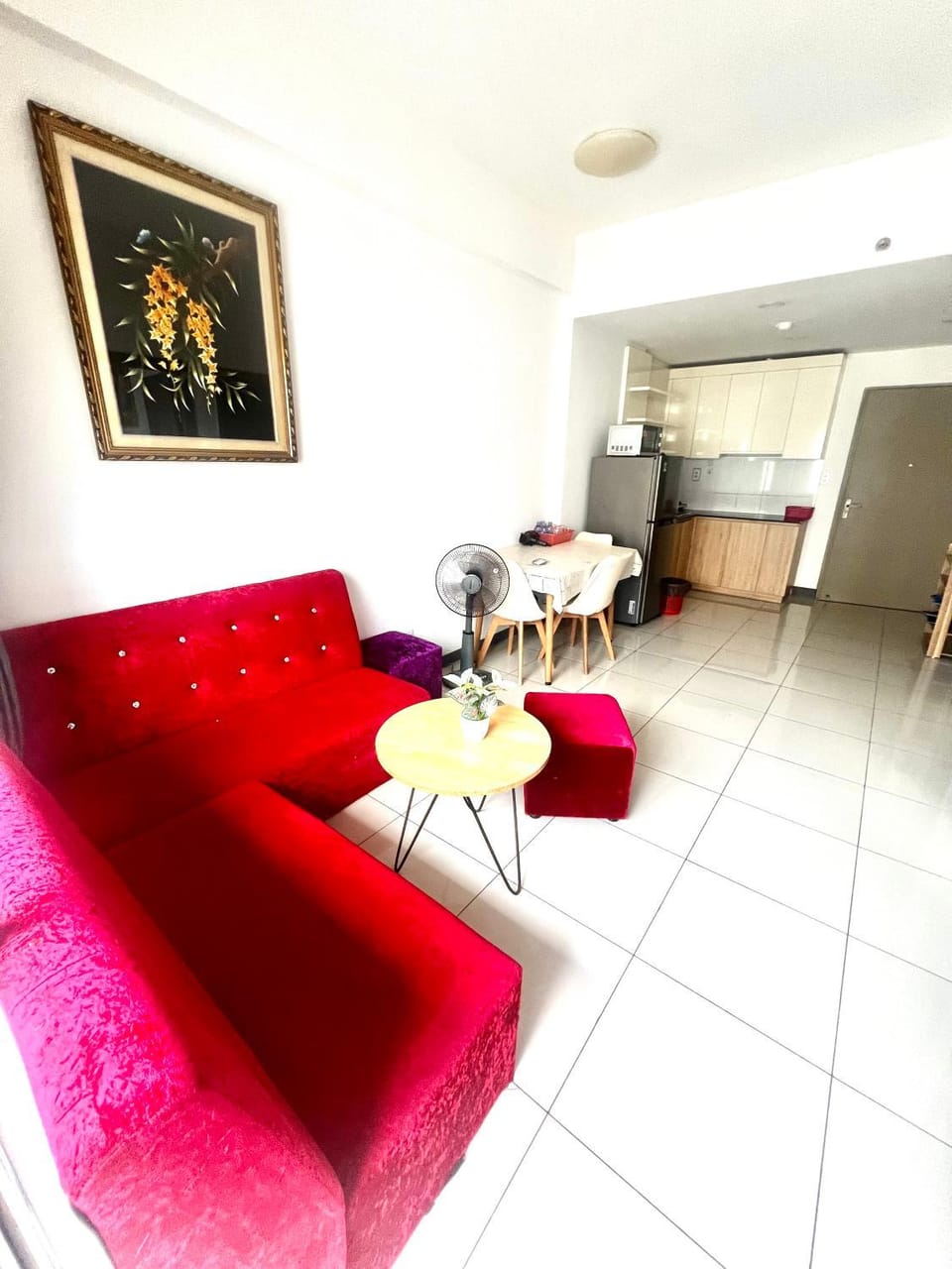 The IMPERIAL PLACE Apartment in Ho Chi Minh City