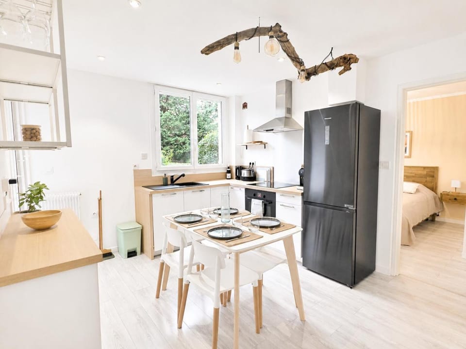 Dining area, kitchen, kitchen
