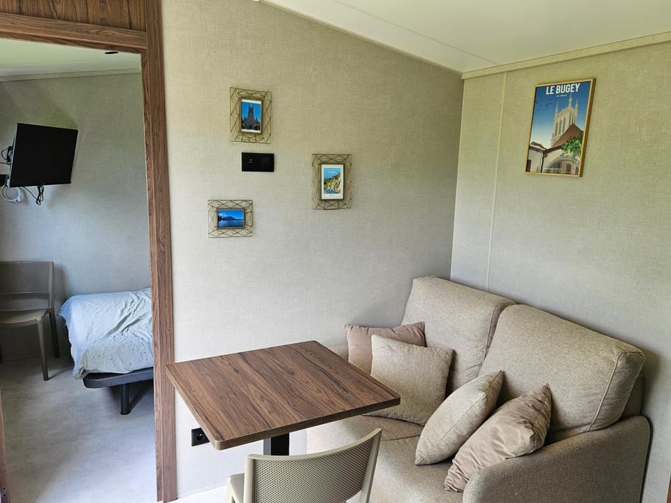 Maison de jardin vue montagne Apartment in Auvergne-Rhône-Alpes