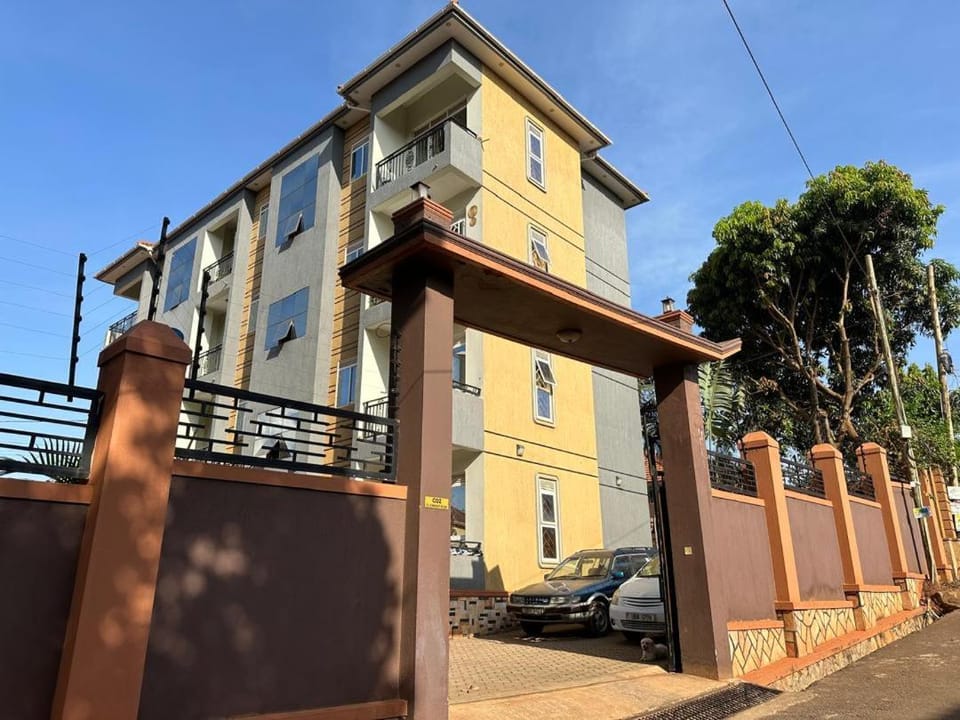 Karibu cozy crib Apartment in Kampala