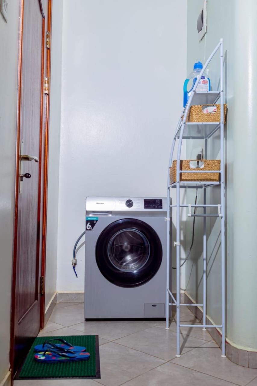 Karibu cozy crib Apartment in Kampala