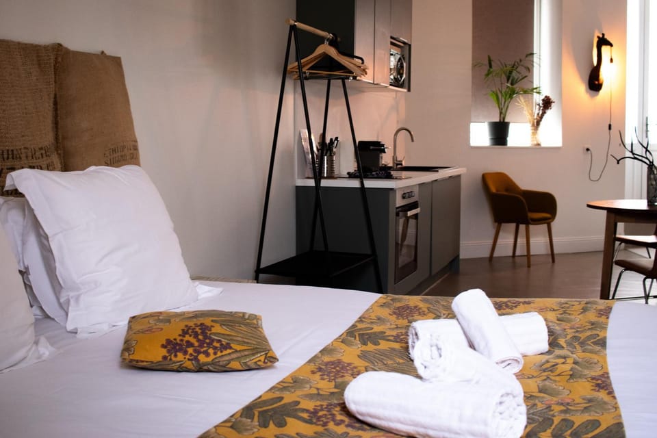 Jungle room, Jacuzzi privatif et cinéma Apartment in Bordeaux