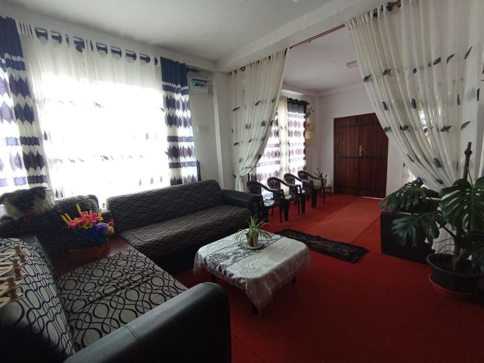 Highland hills lodge Bed and Breakfast in Central Province