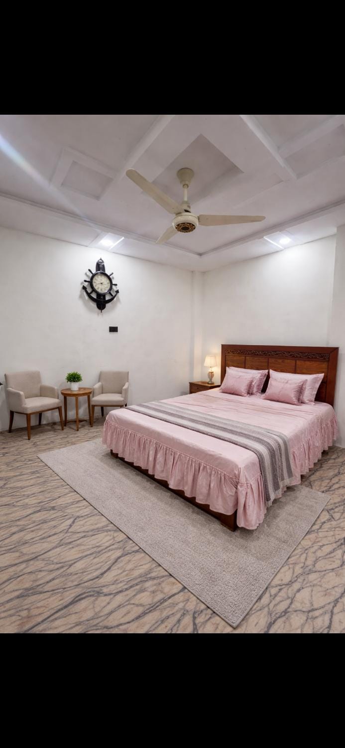 SADA BAHAR hotel near embassy bharakahu ISL Hotel in Islamabad
