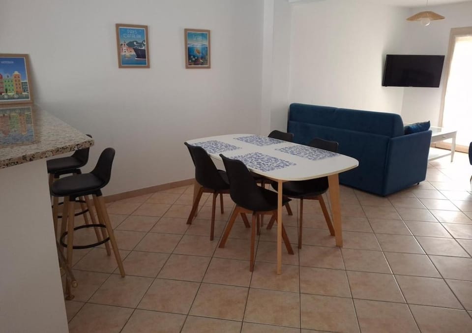 Maison KALLISTE Torreilles village avec piscine privative House in Occitanie