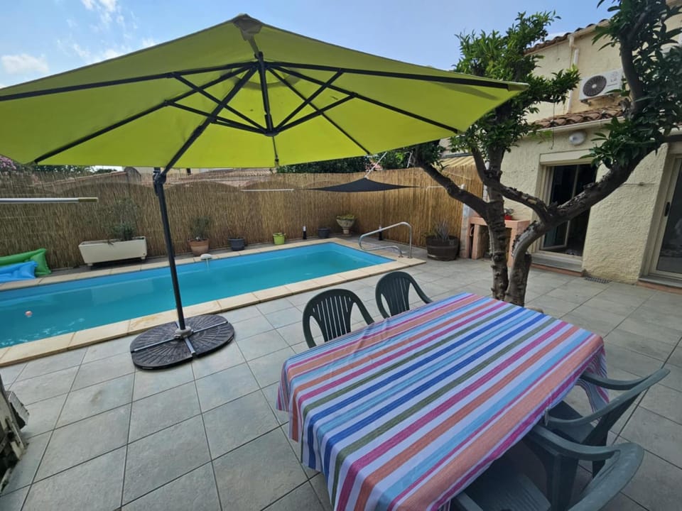 Maison KALLISTE Torreilles village avec piscine privative House in Occitanie