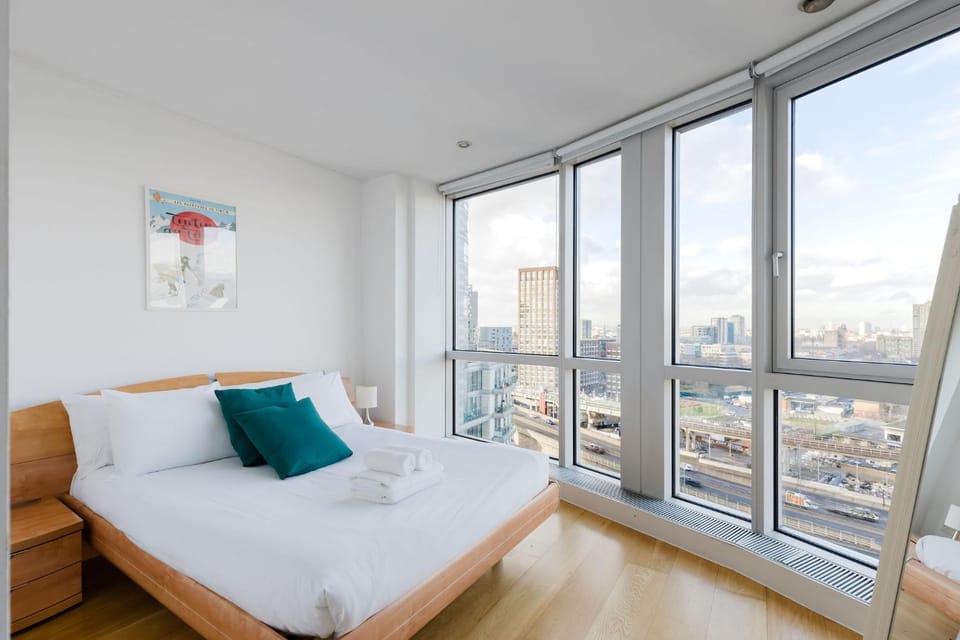 Bright 1BDR Flat By The River Thames Apartment in London