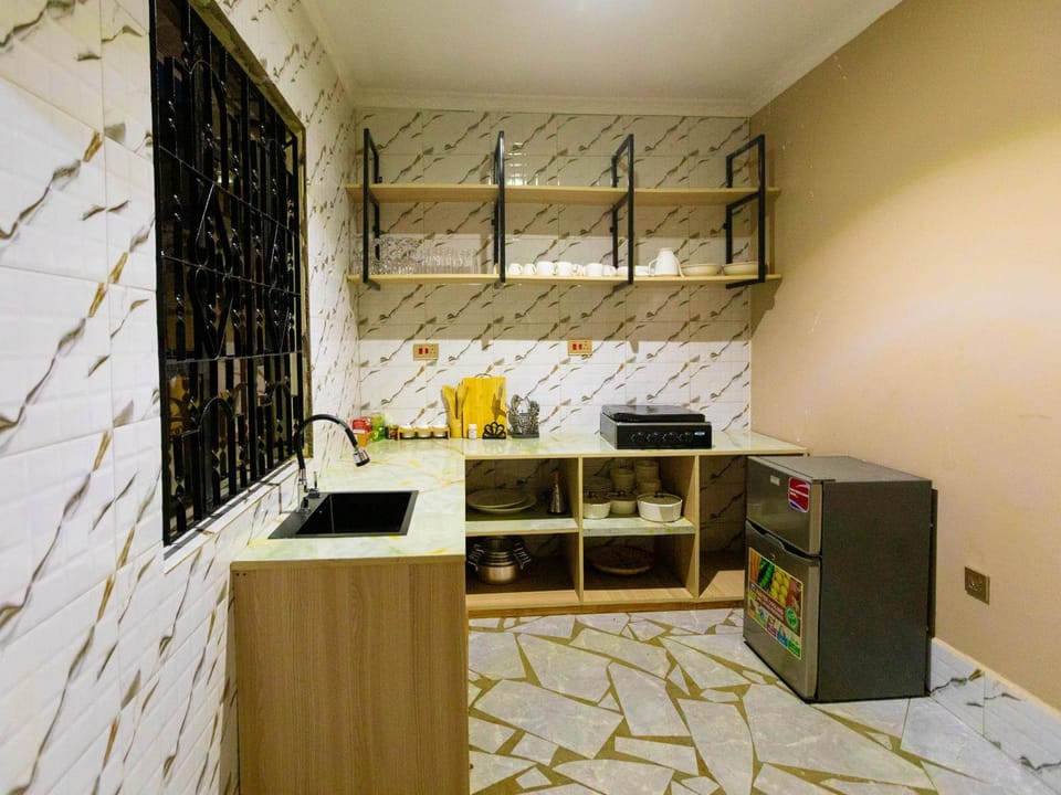 Kitchen or kitchenette, Kitchen or kitchenette