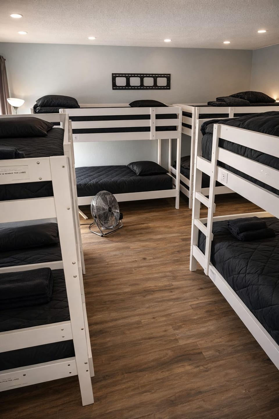 Bed, bunk bed