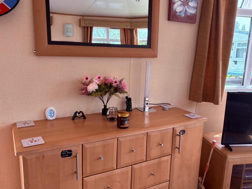 Prime fishing location Campground/ 
RV Resort in Bassetlaw District