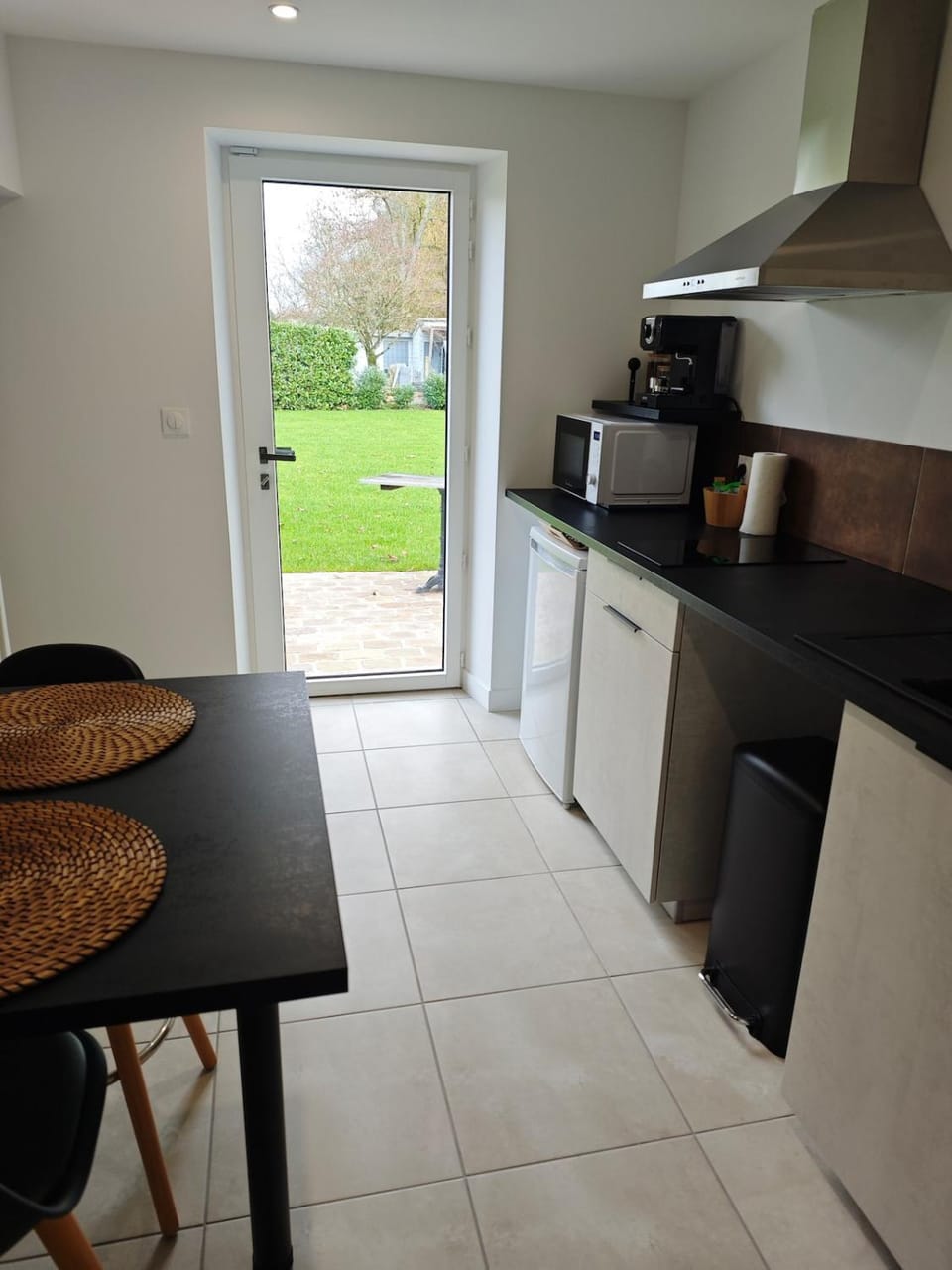 Coffee/tea facilities, kitchen