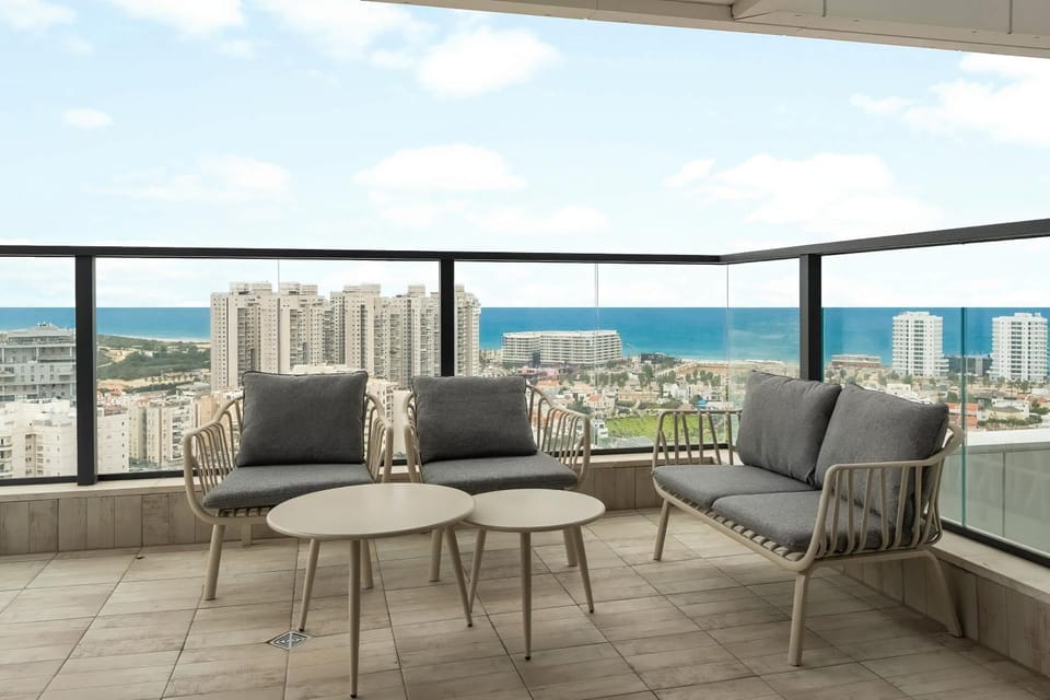 Balcony/Terrace, Seating area, Sea view