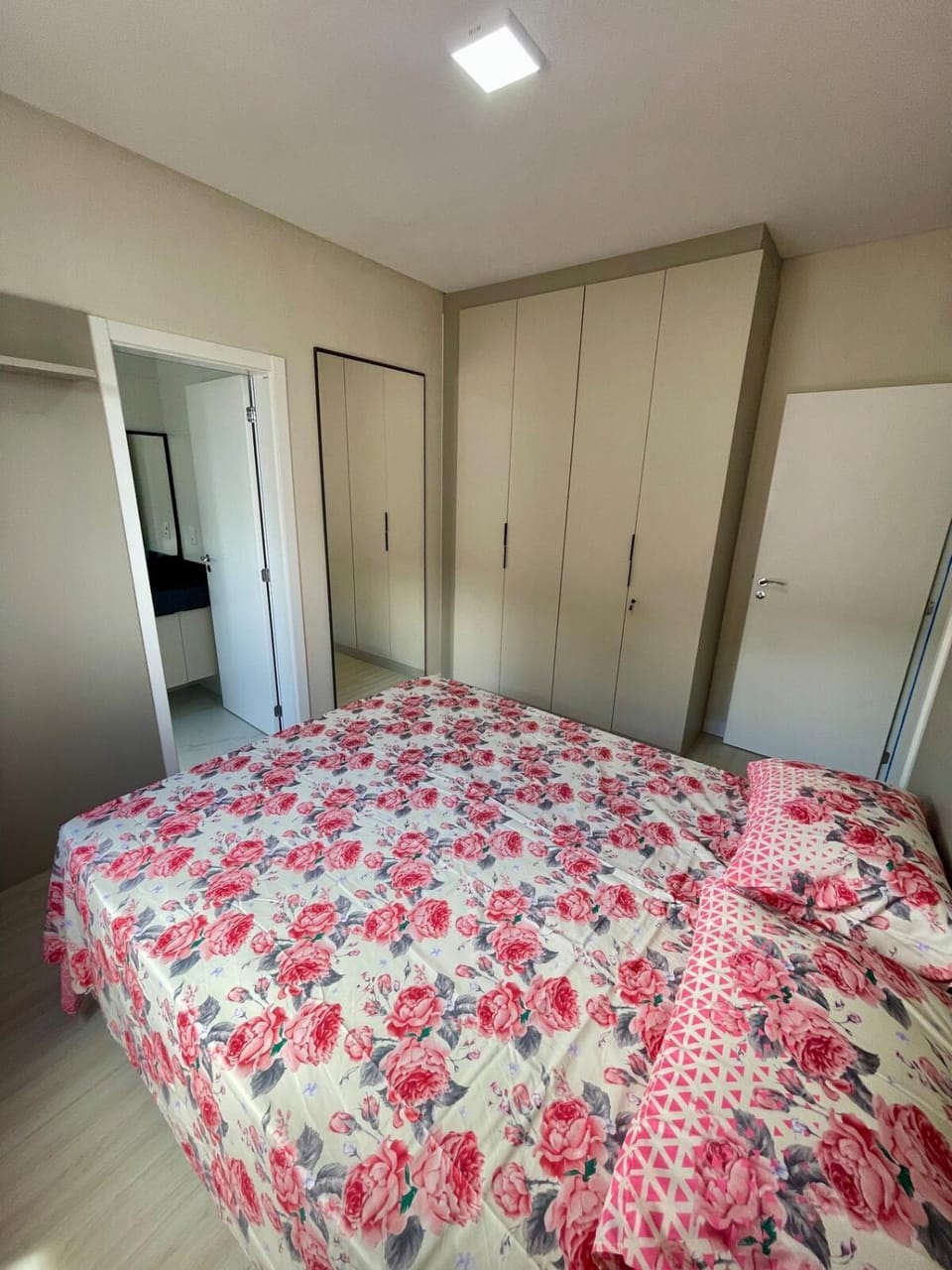 Cobertura com vista Mar em Meia Praia Itapema Apartment in Porto Belo