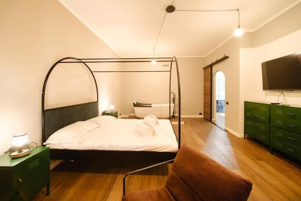 Cavour's Dream by BuddyRent Apartment in Rome
