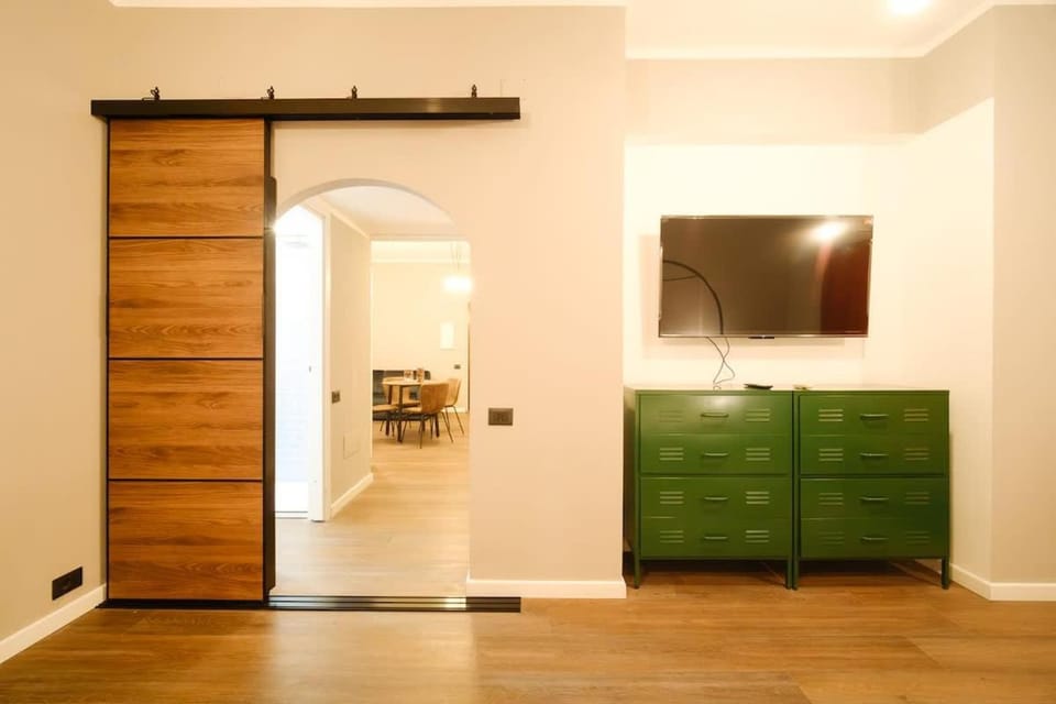 Cavour's Dream by BuddyRent Apartment in Rome