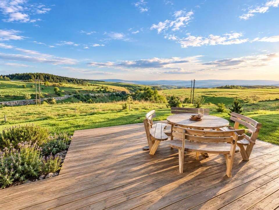 Maison de charme au coeur de 30 hectares House in Provence
