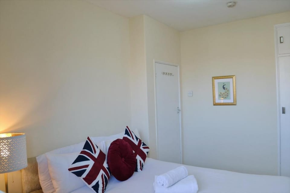 Nine Elms Flat Apartment in London