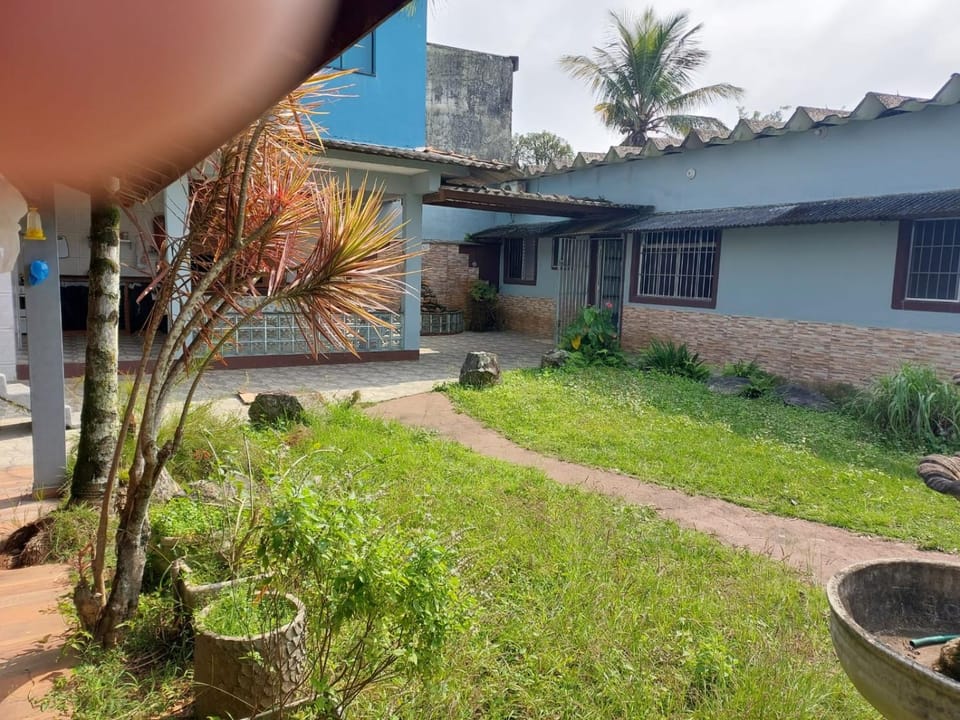 Lar dos Alves House in Itanhaém