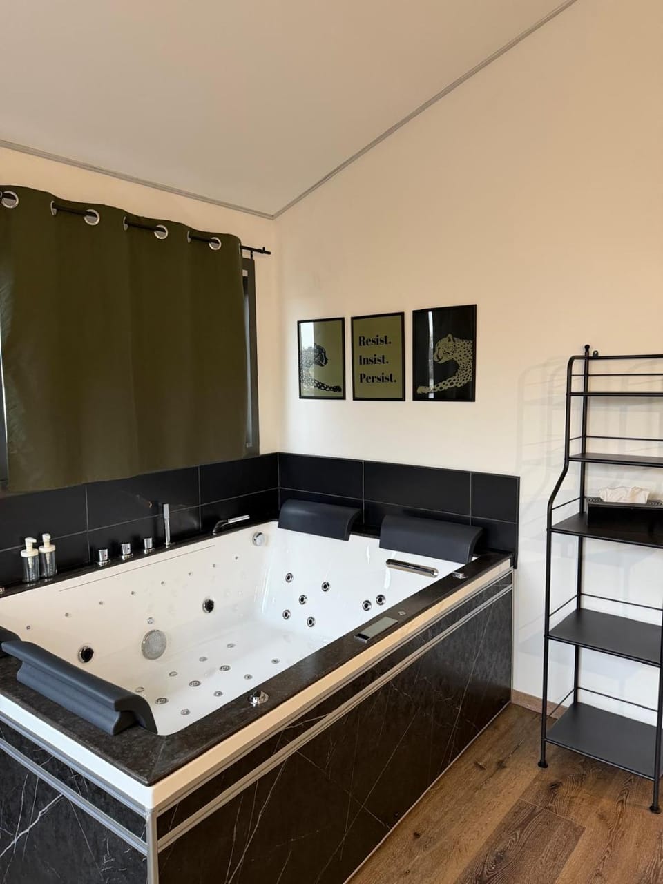 La Cachette du Pont - Studio Cosy et Lumineux Apartment in Auvergne-Rhône-Alpes