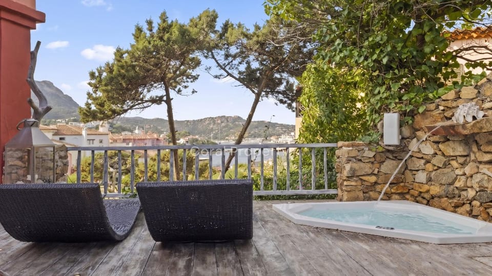 Hot Tub, Balcony/Terrace, Sea view