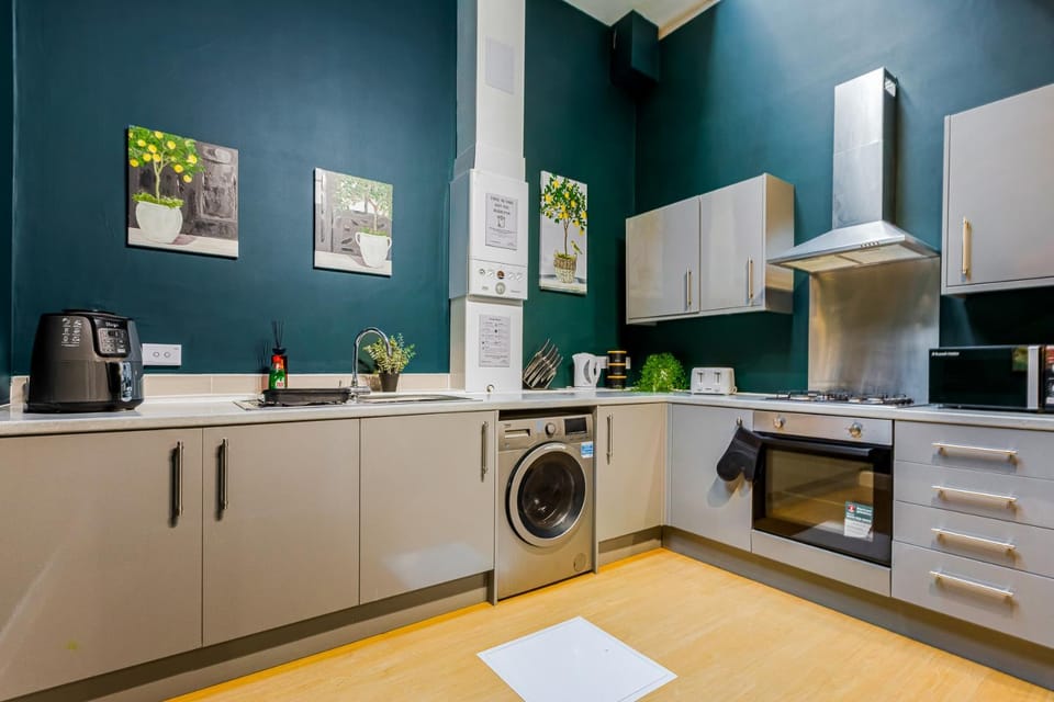 oven, stove, washing machine, kitchen