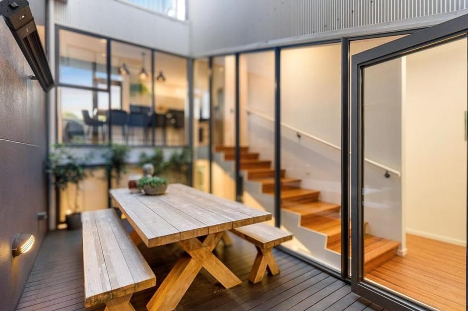 Auckland 4 Bdr Apartment for your relax - request via photo details ! Apartment in Auckland