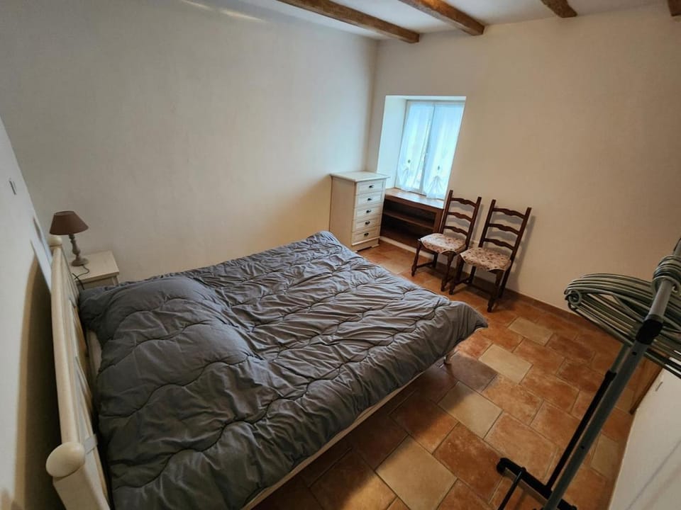 La maison bleue Apartment in Bourgogne-Franche-Comté