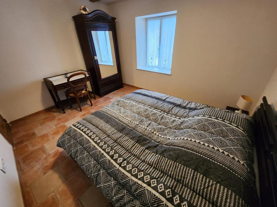 La maison bleue Apartment in Bourgogne-Franche-Comté