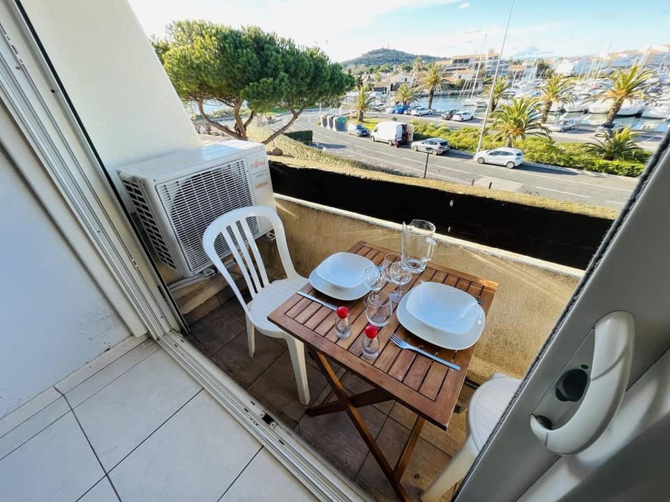 Studio cabine 2 couchages CAP D'AGDE NATURISME CN040-871 Cabin in Agde