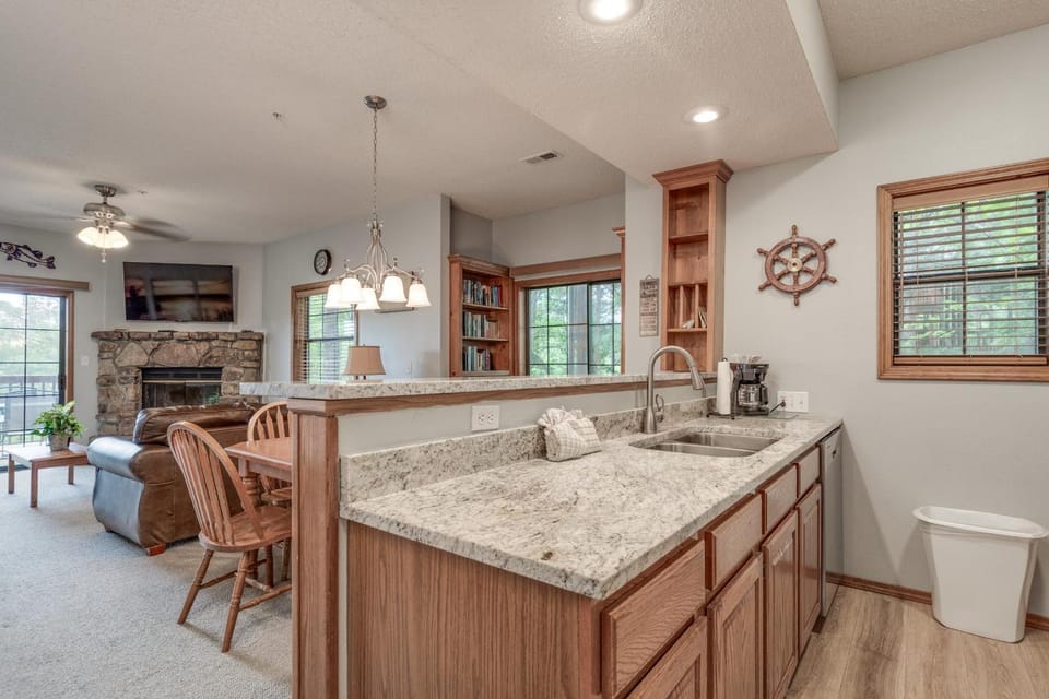 1BR Village At Indian Point 1004 near SDC Free Tickets Daily up to 500 Value House in Indian Point