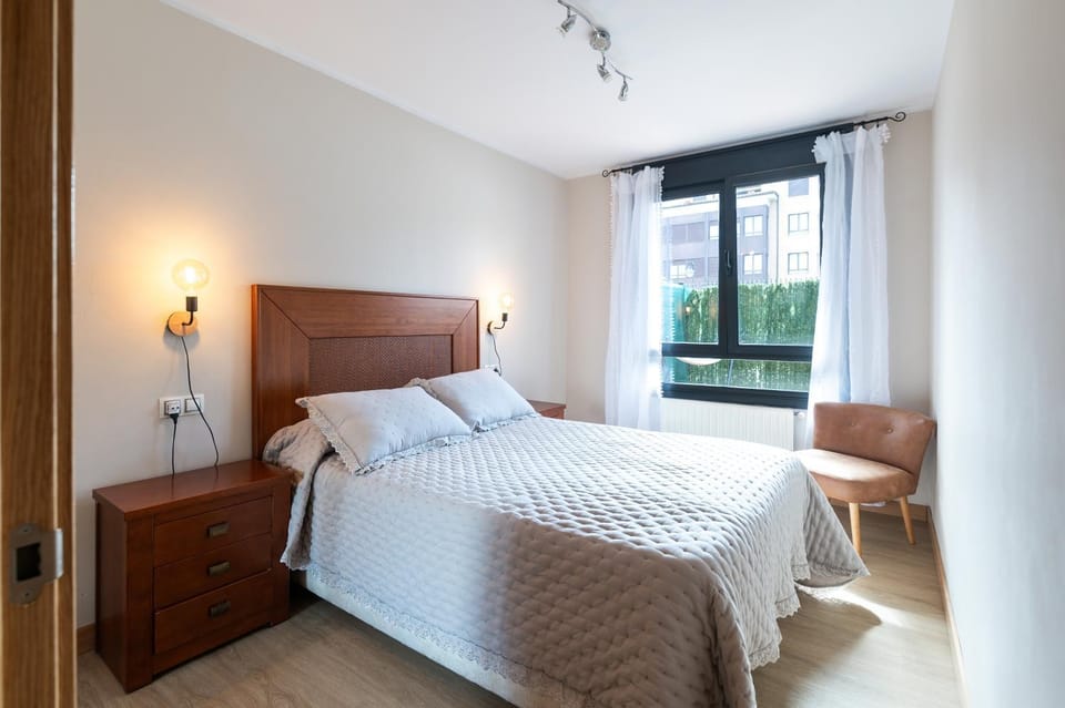 Claris Gran terraza Centro de Llanes a 10 min VUT4607AS Apartment in Llanes