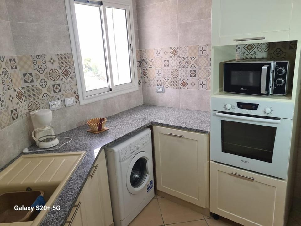 Très Agréable Appartement S plus 2, Résidence Aicha avec piscine Apartment in Tunisia