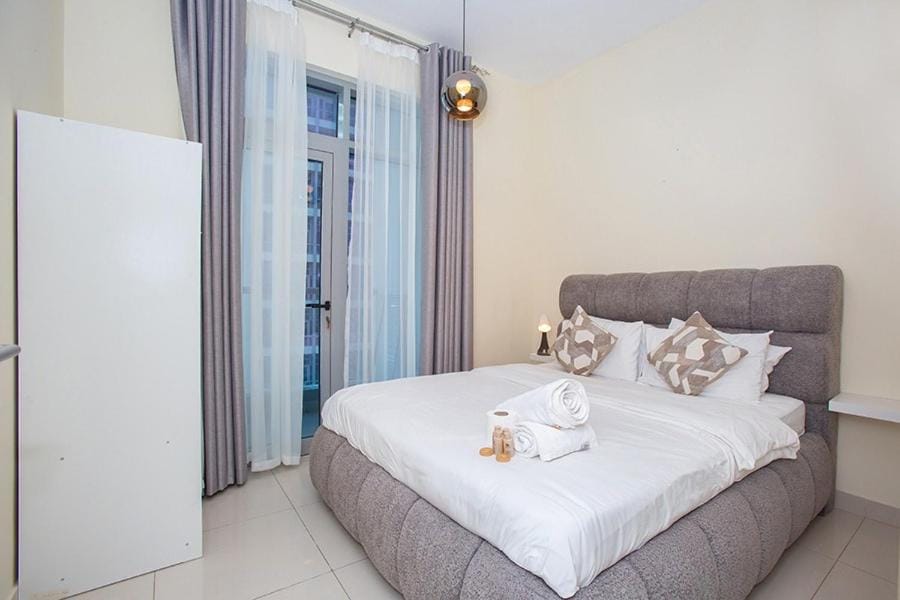 Cozy 2 Bedroom Apartment with Balcony Near JBR Beach Apartment in Dubai